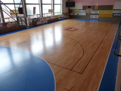 1126_DMVM - renovace podlahy ve sportovní hale