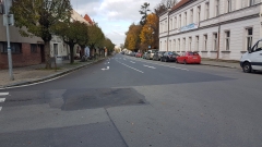 Oprava části komunikace v ulici Komenského od křižovatky s ul. Pražská po vjezd na autobusové nádraží