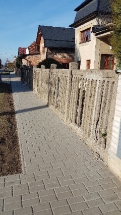 Oprava chodníku v ul. Denisova  od č. p. 381 až po č. p. 262 (ul. Dvořákova)